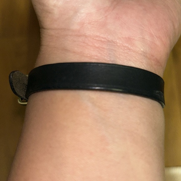 Authentic Hermes Hapi Leather Bracelet - Picture 5 of 15